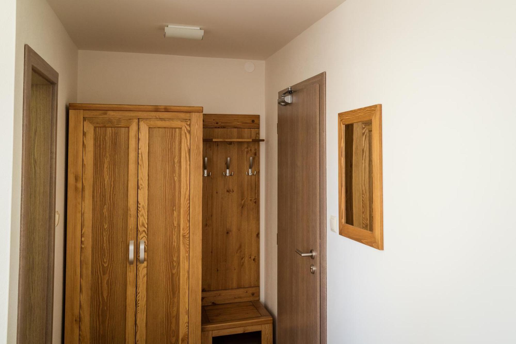 Apartments Kvasnicnik デマノブスカ・ドリーナ 部屋 写真